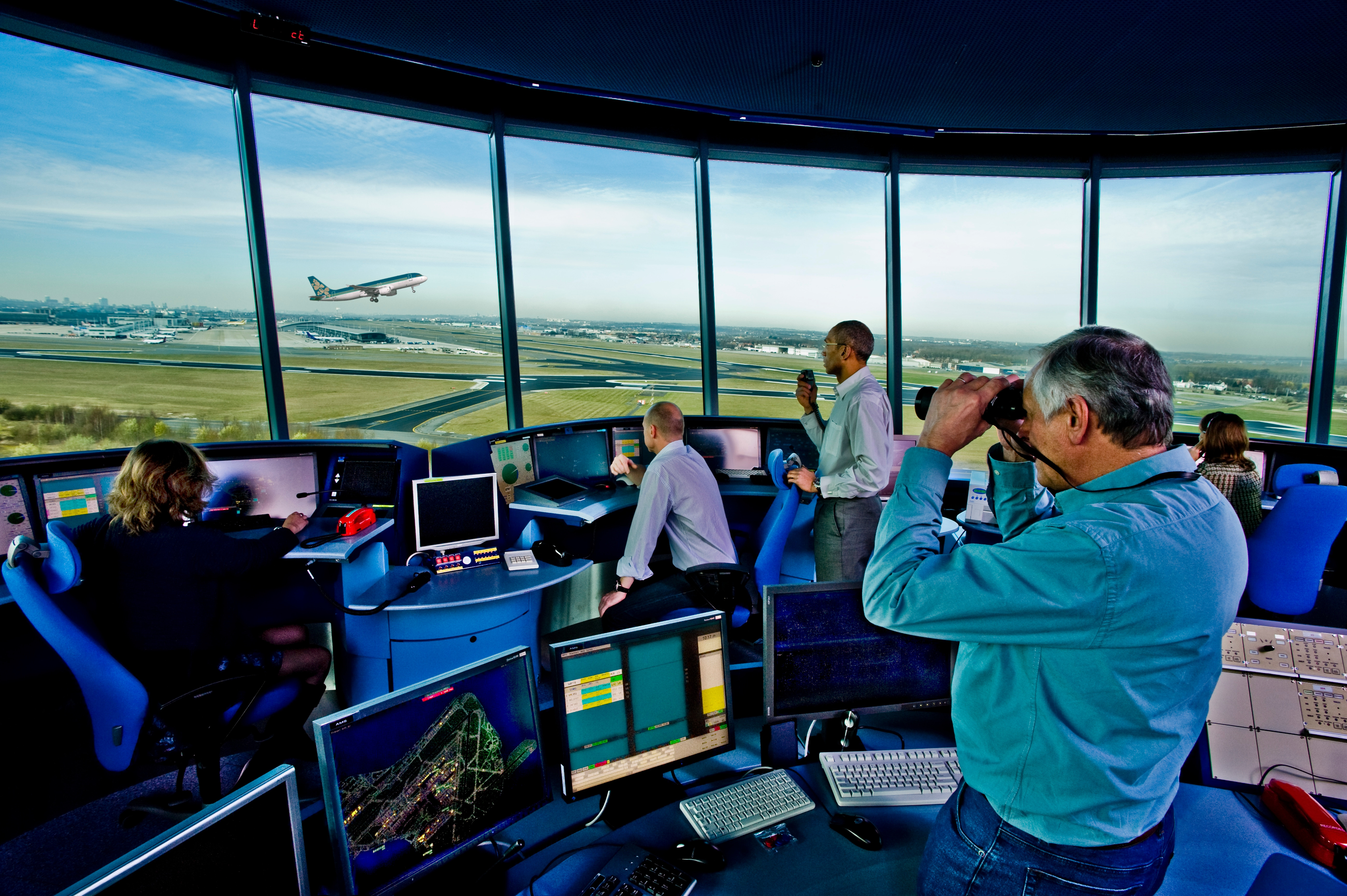 Aviation Flugsicherung & Regulierung Agent (MCP)